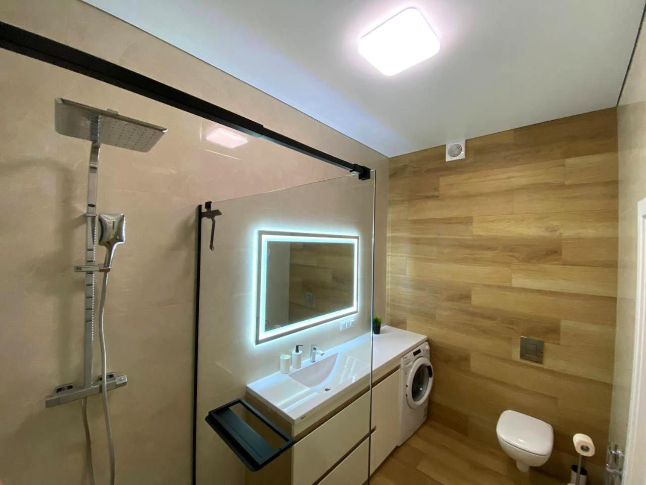 Arcadia Spacious Apartments Odesa Exterior foto